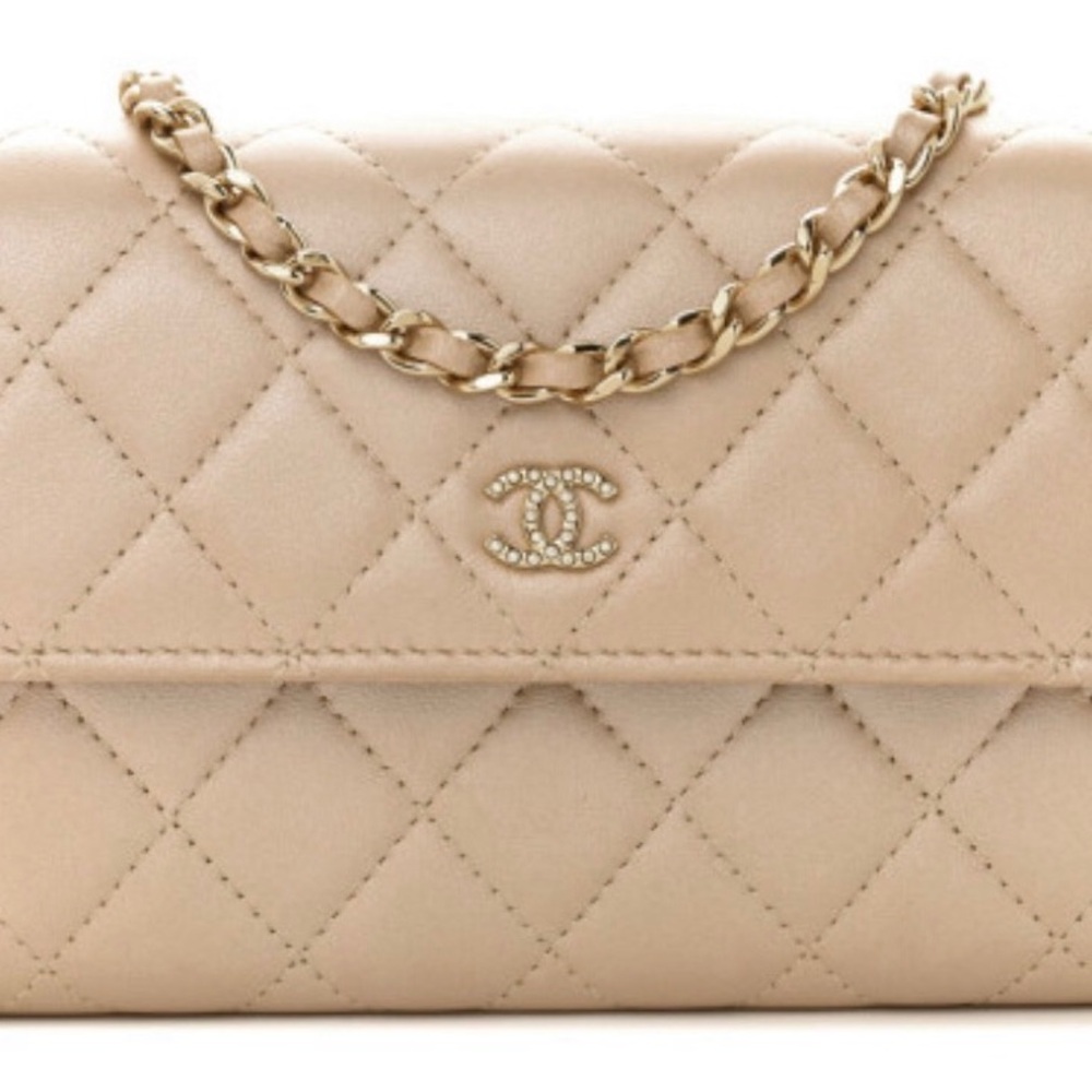 Chanel Iridescent Calfskin Light Beige Pearl wallet on chain woc MINTw dustbag